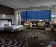 Red Rock Casino Resort & Spa Las Vegas: Executive King Corner Room